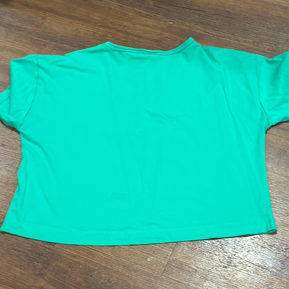 C&C California Boxy Crop Top Tee - Picture 5 of 6
